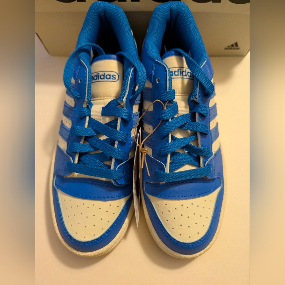 Adidas Break Start J Sneakers in Blue/White NEW 4 Youth/ 5.5 Women's Basketball